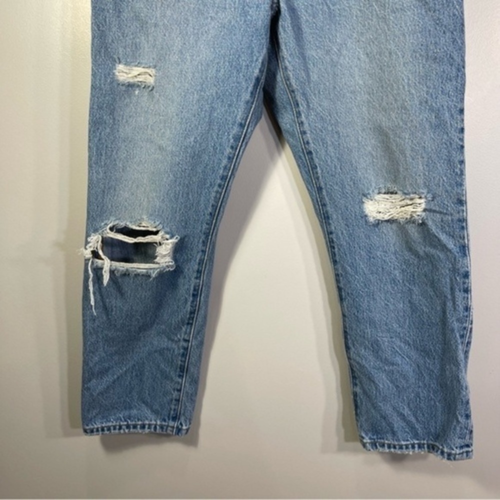 Levi’s® 501 Women’s distressed Jean Size 27 Color Blue Wash - Picture 3 of 14